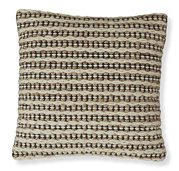 Nealington Pillow