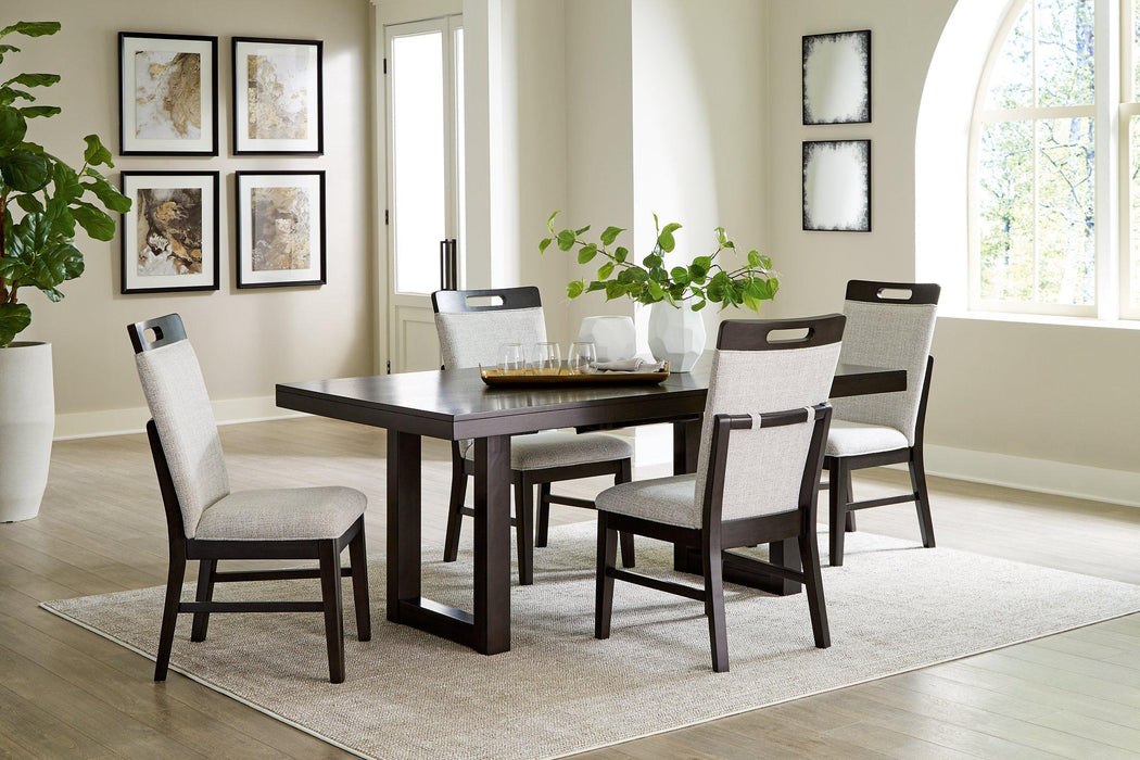 Neymorton Dining Room Set